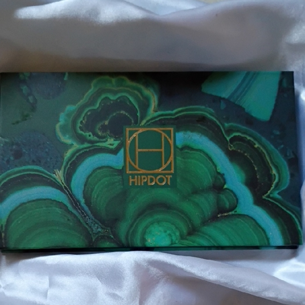 HIPDOT Green Eyeshadow Palette
